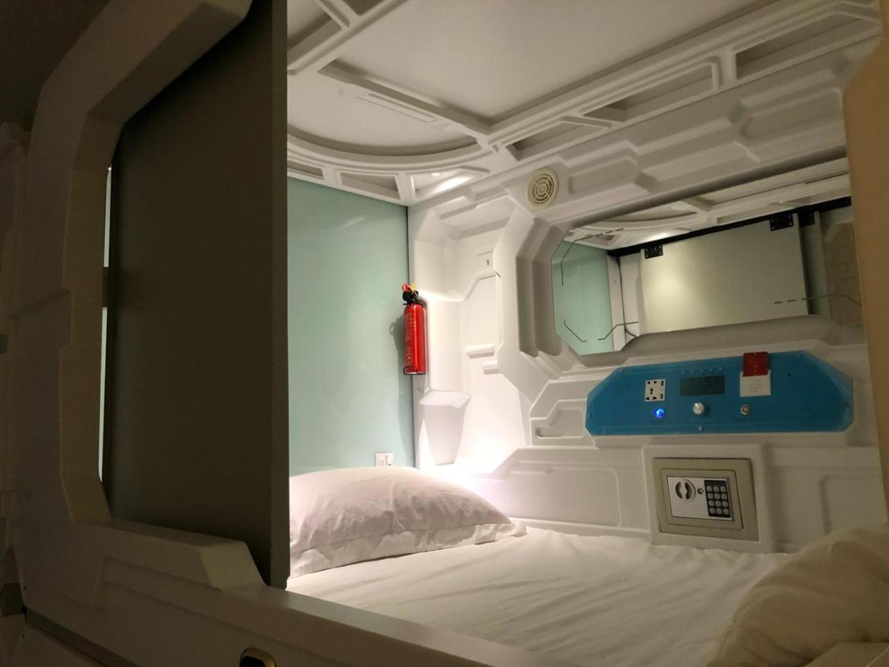 Hostel Oh My Pods Singapur Exterior foto